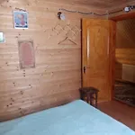 лісовий 汽车旅馆