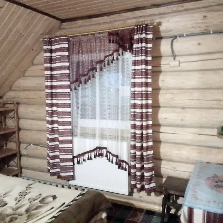 лісовий 汽车旅馆 Bukovets