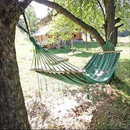 лісовий Motel